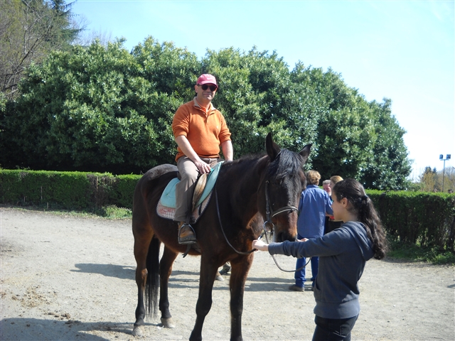 FRANCESCO PEZZINO A CAVALLO E JESSICA BUTTIGLIONE AL MORSO